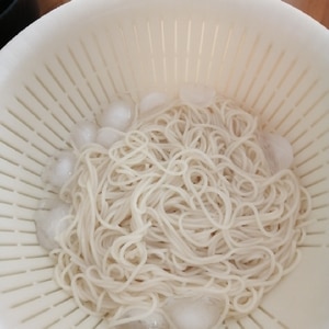 夏の定番、男の素麺